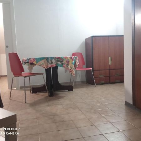 Santa Apartment Торино Екстериор снимка