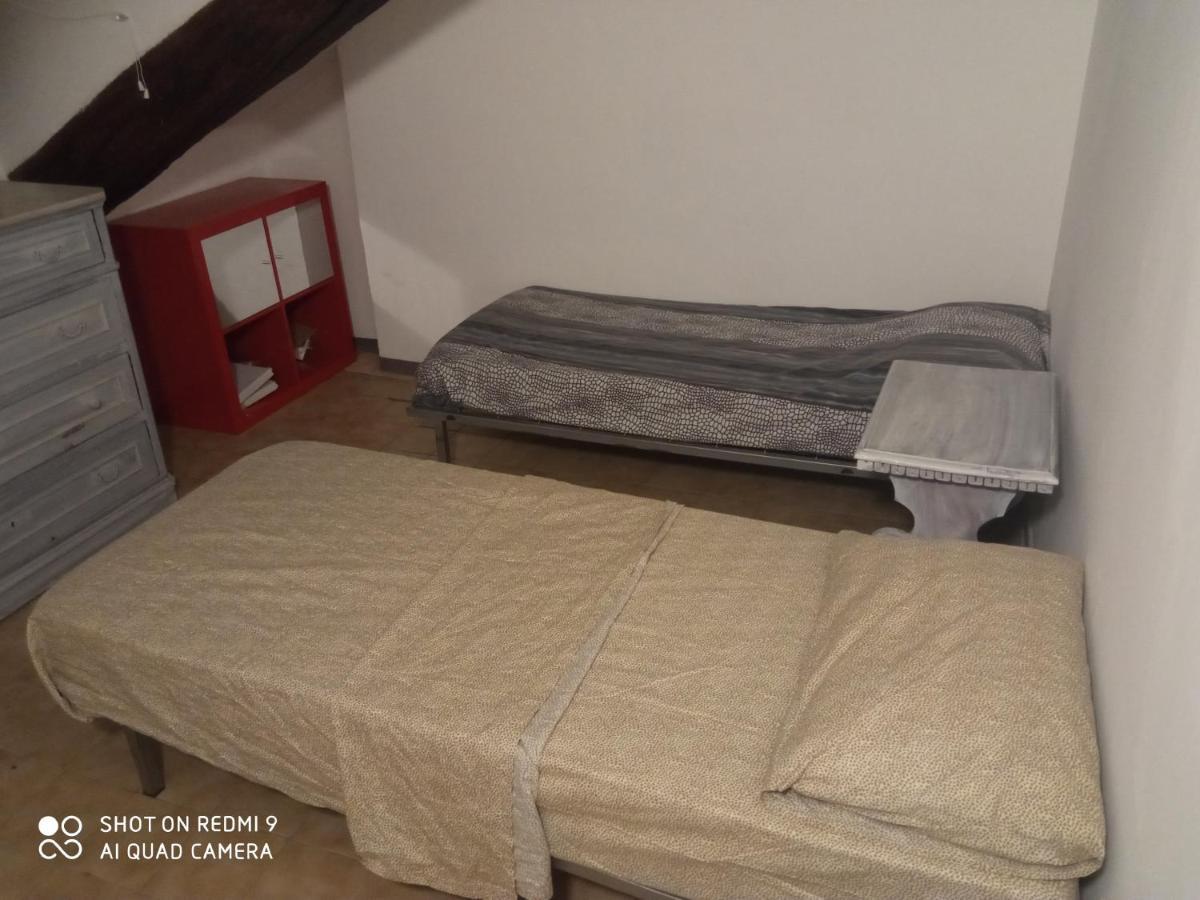 Santa Apartment Торино Екстериор снимка